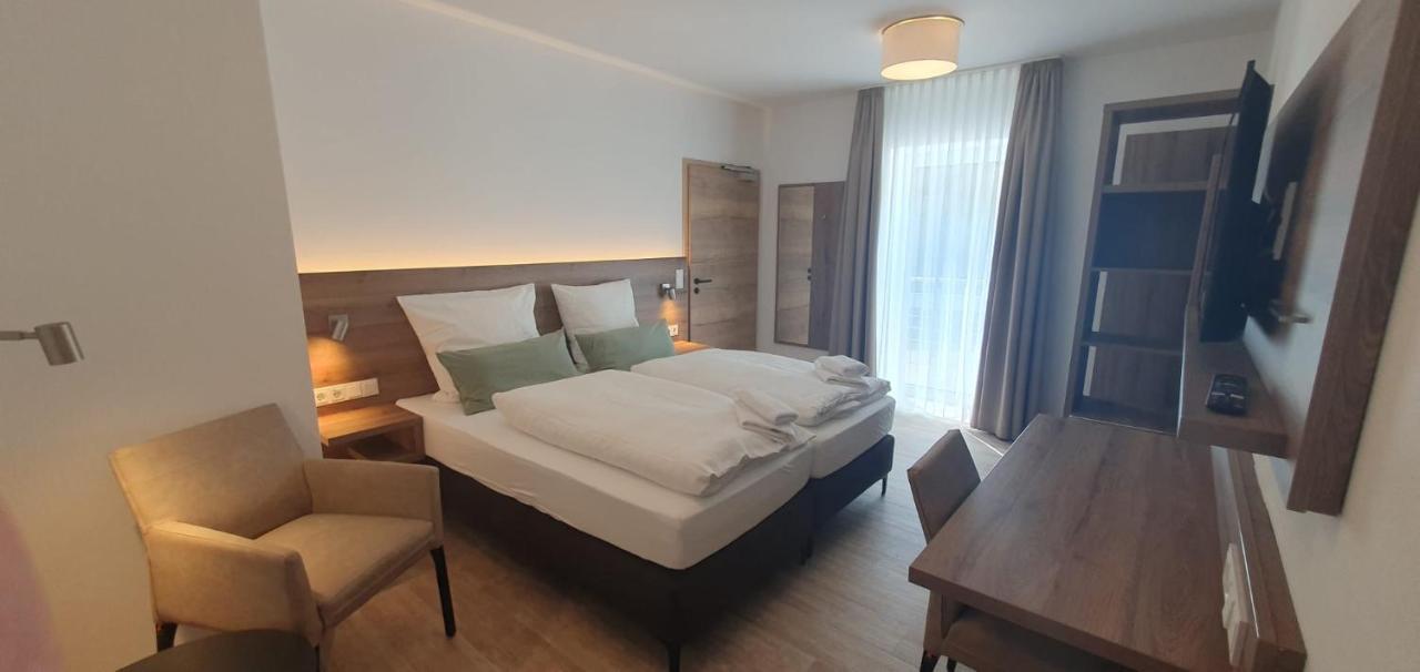 Landhotel Imhof Neuhof  ภายนอก รูปภาพ